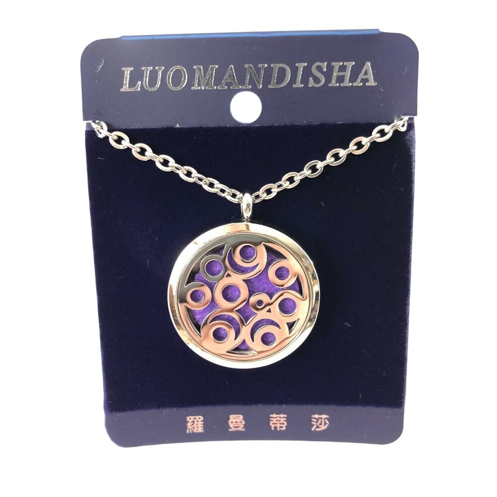 Luomandisha Stainless Steel Necklace Diffuser Locket Essential Oil Pendant Set